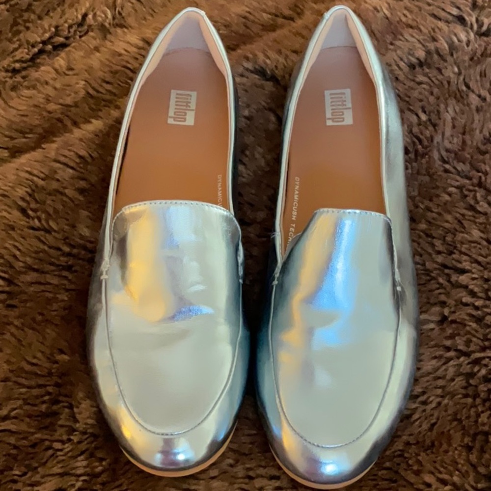 NWT ICE BLUE mirror shiny LENA FITFLOP loafers 8.5 NEW super comfy shoes
